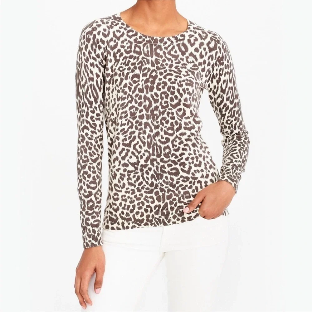 J. Crew Cotton Teddie Sweater in Leopard, Size Medium - Picture 2 of 13